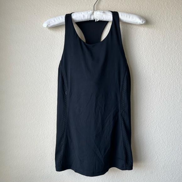 Lululemon 2-in-1 Tank Top with built-in Sports Bra Black Size 6  Racerback - Picture 2 of 11